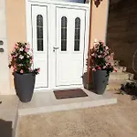 Apartament Appartementhaus Elena
