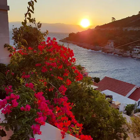 Appartementhaus Elena Jelsa (Hvar)